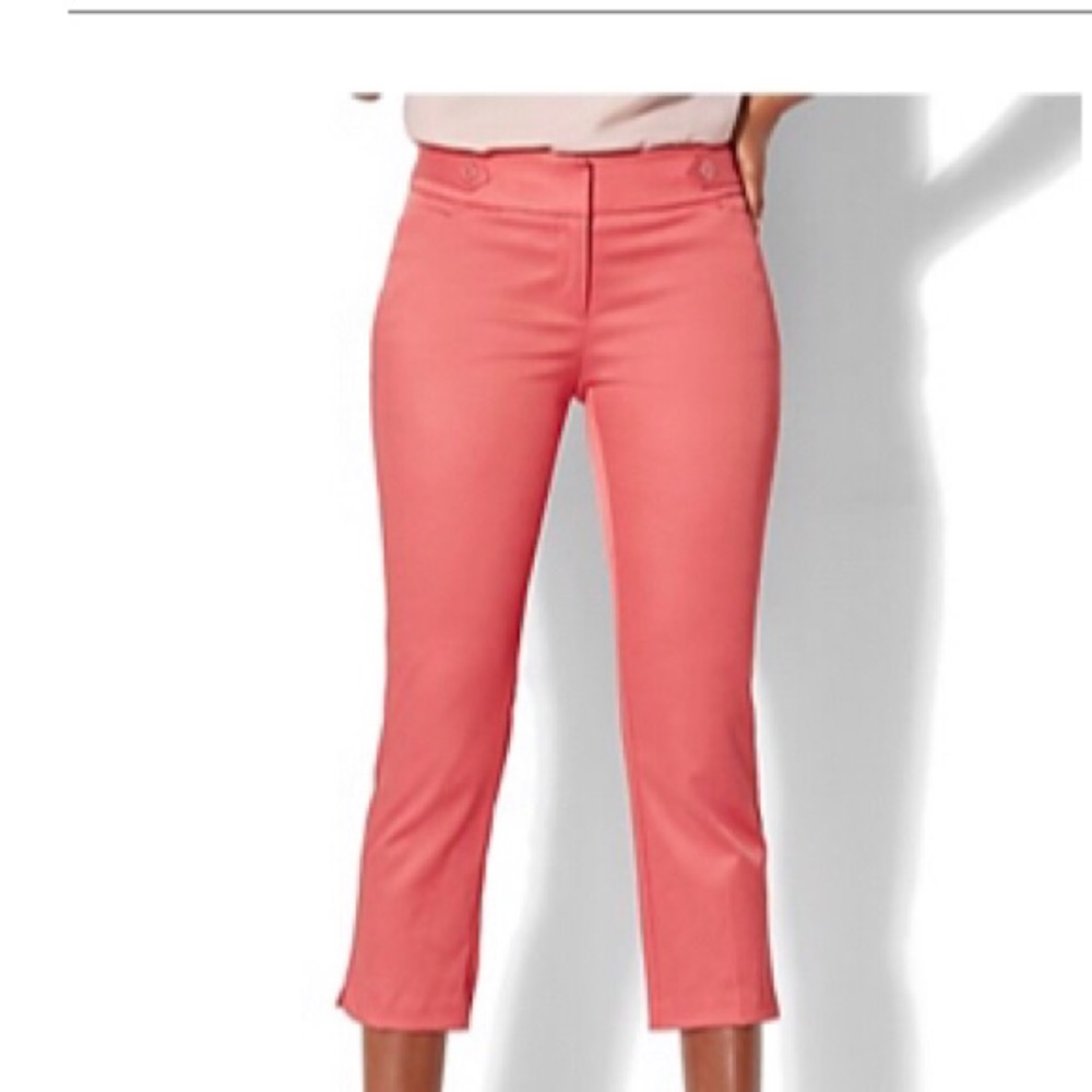 NYC Crop Straight Leg Pant